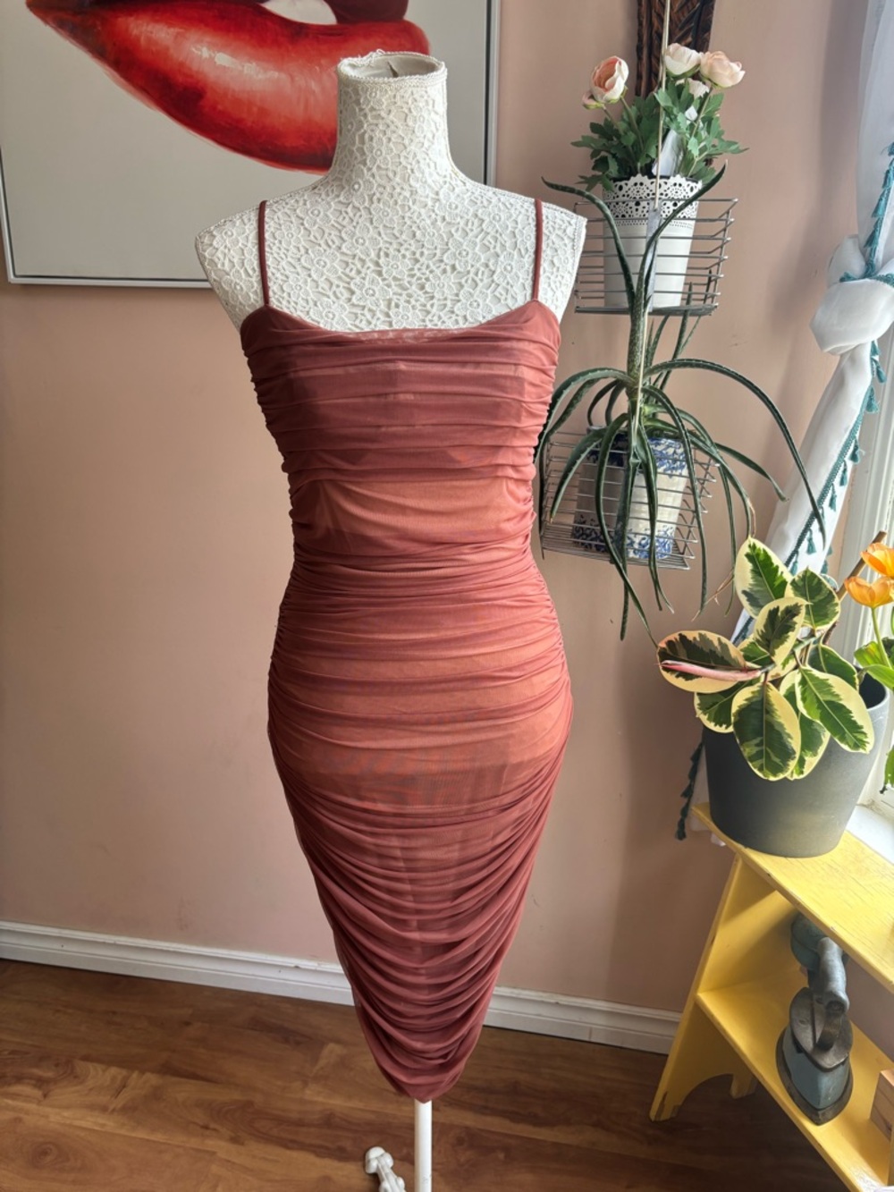Aritzia Babaton Rust-Rose Ruched Spaghetti-Strap BodyconMidi Dress